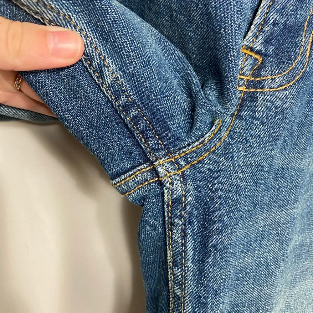 NEW Regal Exchange men’s blue medium wash denim flex athletic fit stretch jeans‎